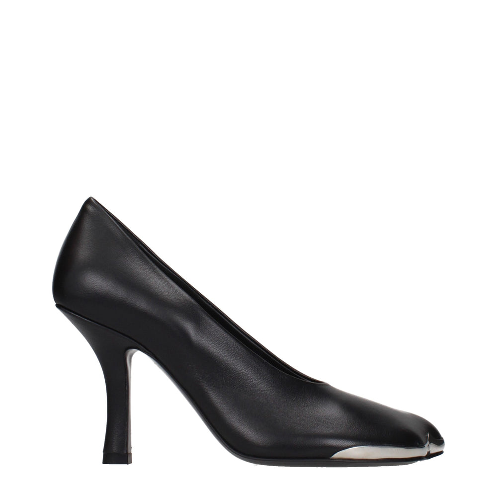 Burberry Pointed Leather Pump — Black