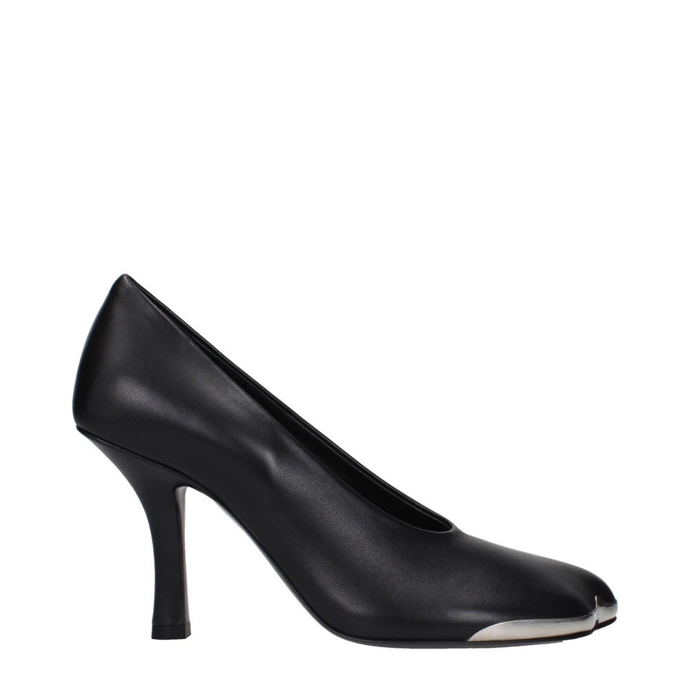 Burberry Pointed Leather Pump — Black
